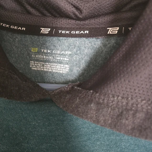 Tek Gear Hoodies Bundle of 2 sz XL Husky(20H) - Picture 3 of 3